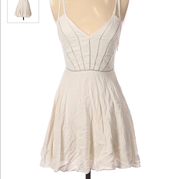 White urban outfitters flowy mini dress - Picture 1 of 7